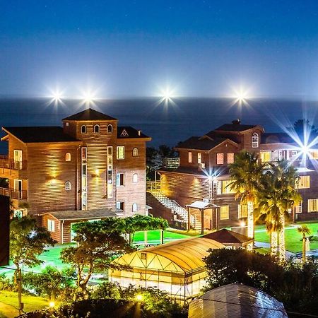 Cadelhas Hotel Jeju Exterior photo